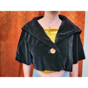 1940s Vintage Cotton Velvet Black Half Sleeve Cropped Bolero with Drape Collar